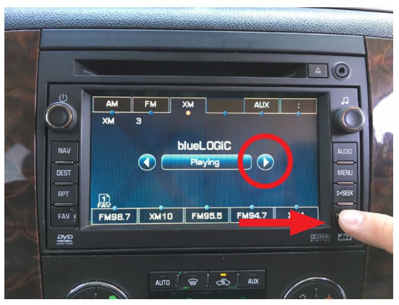 BTS-GM1X Bluetooth® Streaming for Select General Motors LAN 29-Bit Vehicles User Manual - Press the SEEK DOWN button until you hear a beep to toggle between XM and Bluetooth A2DP mode