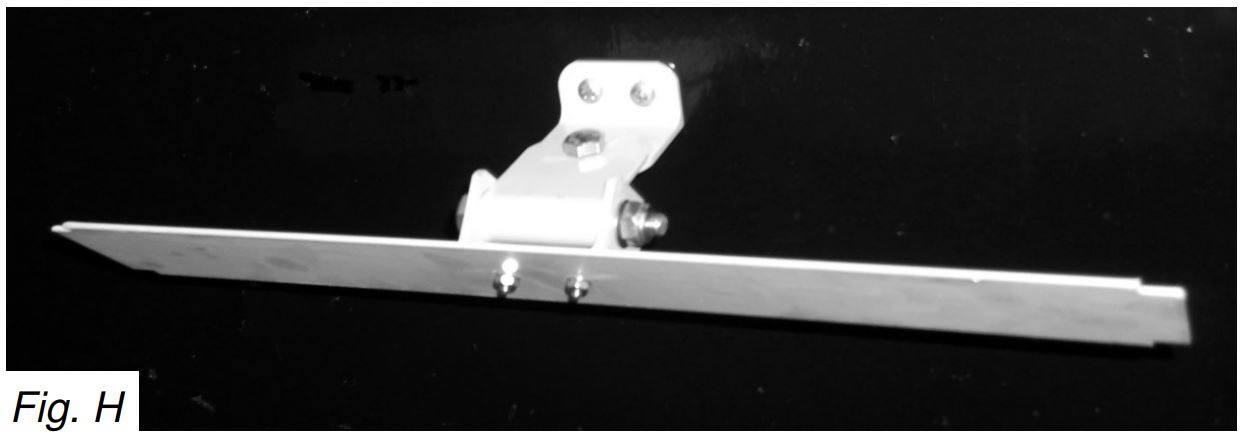 Solaira Cosy SCOSY15120-C and SCOSY15240-C Weatherproof Infrared Heaters User Manual - The back plate should now have the heater body removed from it