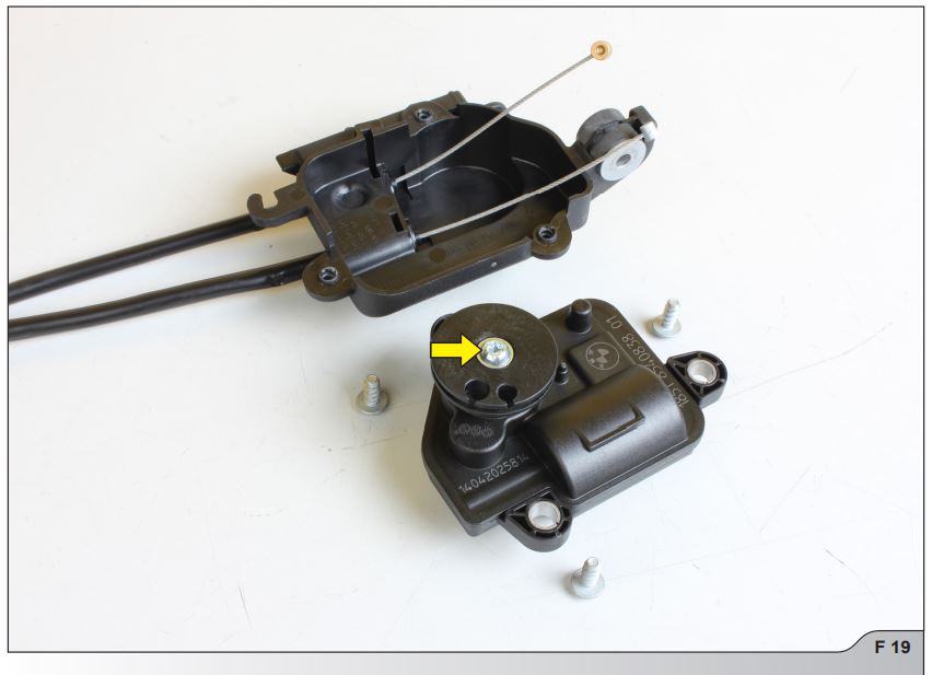 AkRAPOVIC Racing and Evolution Exhaust System for BMW S1000 R,RR - Figure 19