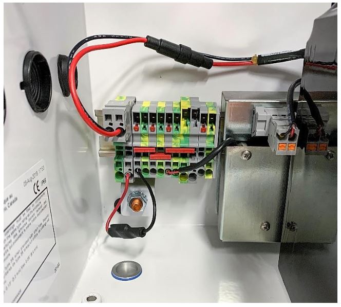 TSI 854036 Environmental DustTrak Rechargeable Battery System - Route the Harness and Connect to DIN Rail
